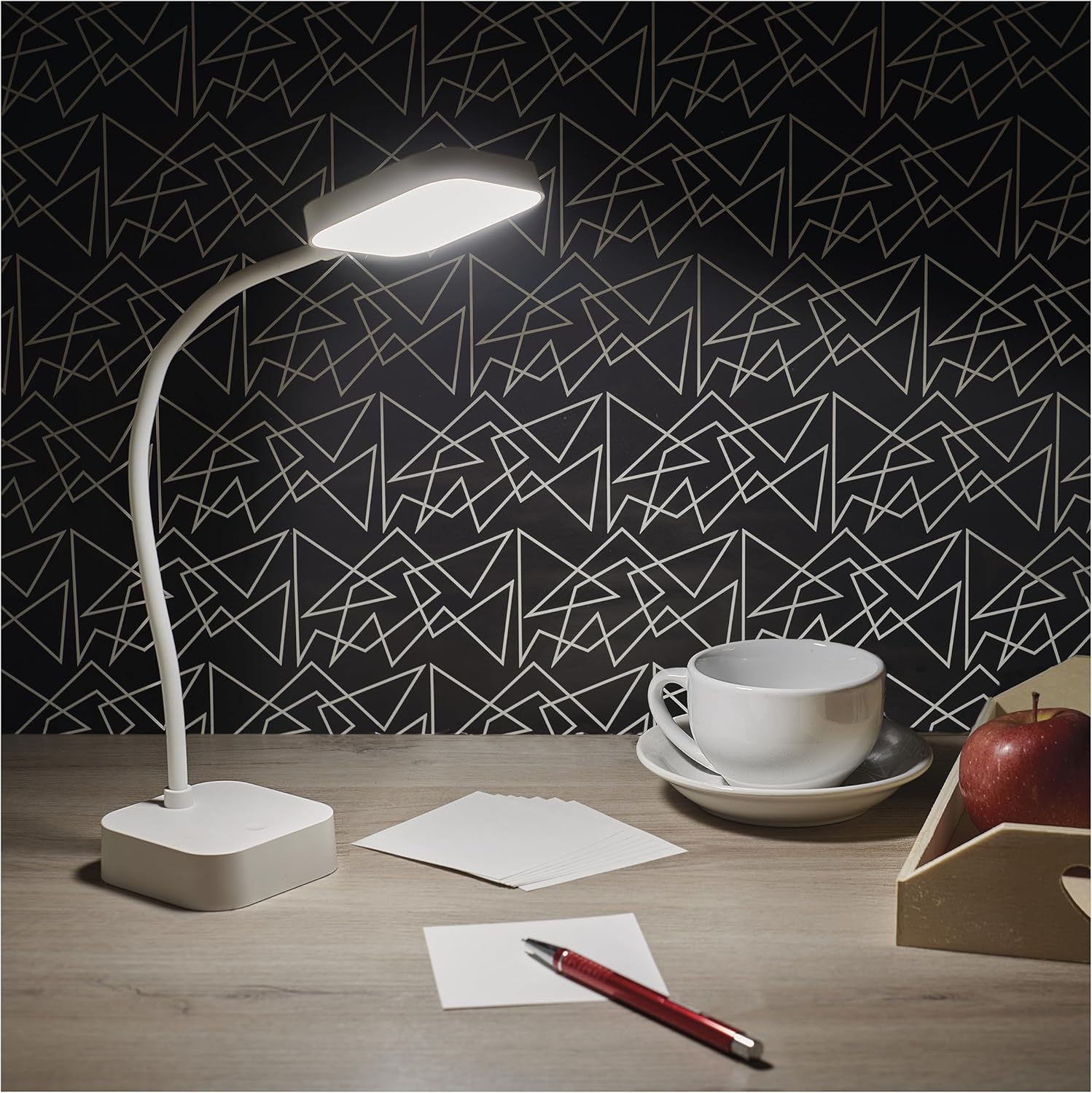 Bezdrátová stolní lampa